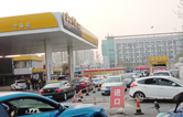  洗車(chē)“長(zhǎng)龍”哪里見(jiàn)？蘇油寧揚(yáng)站加油站全自動(dòng)洗車(chē)長(zhǎng)期受熱捧