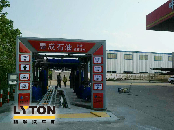 南京洗車機生產廠家給大家?guī)韼c關于寒冬全自動洗車機保養(yǎng)注意事項