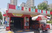 全自動(dòng)洗車(chē)機(jī)安裝場(chǎng)所之加油站!提升油站高品質(zhì)服務(wù)的企業(yè)形象，有利于口碑傳播！