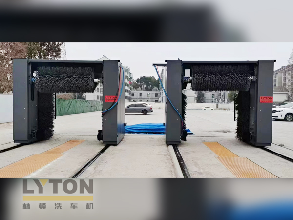值此盛世華誕之際！林頓全自動洗車機(jī)衷心祝愿偉大的祖國永遠(yuǎn)繁榮昌盛！